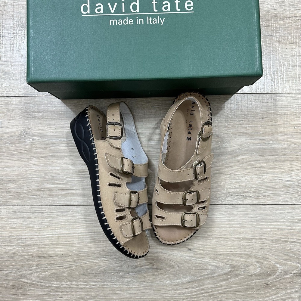 David Tate Audrey Leather Open Toe Buckle Sandals Cappucino Nubuck Beige Sz 8 M